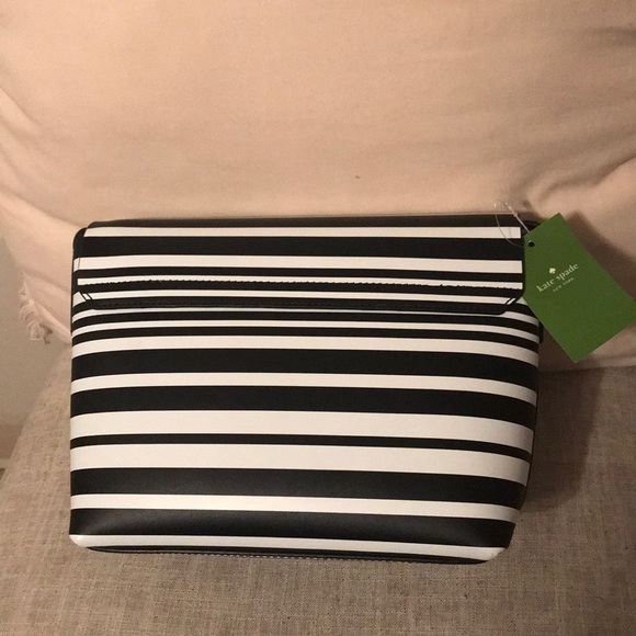 Kate Spade Crossbody Bag - Picture 5 of 6